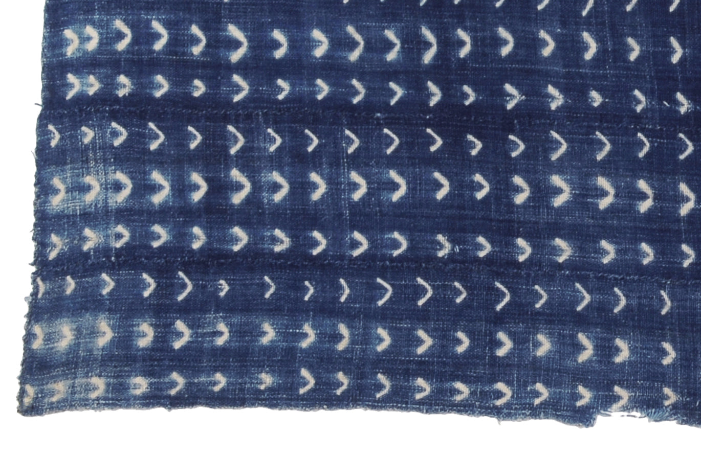 Authentic Handwoven Indigo Cloth From Burkina Faso - Mossi Tribe Craftsmanship - cropped detail