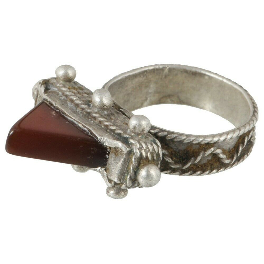 Antique Tuareg Silver Ring with Carnelian – Sahara Ethnic Jewelry