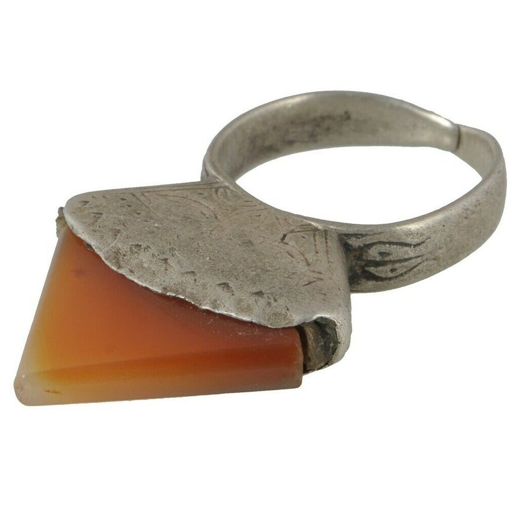 Vintage Tuareg Silver Ring with Carnelian – Sahara Nomad Heritage