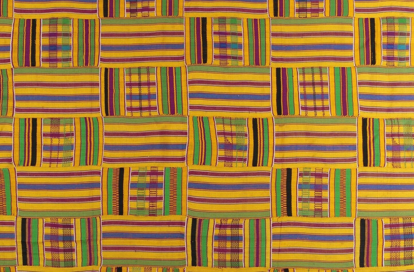 Vintage Handwoven Ashanti Kente Cloth 59¼″×38″ – 1960s–70s Woman Size
