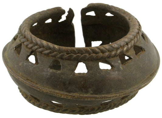 African Old Brass Bronze Bracelet Currency Akan Fulani Ghana / Burkina Faso - cropped detail