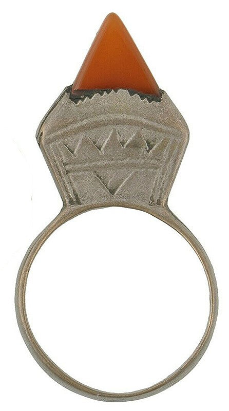 Vintage Tuareg Silver Ring with Agate – Sahara Nomadic Heritage