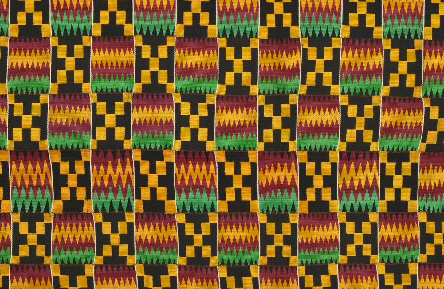 Rare Handwoven Ashanti Kente “Fathia Nkumah” – Woman Size 209 × 105 cm